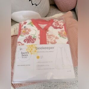 SOLD Burt’s Bees Beekeeper Infant Swaddle